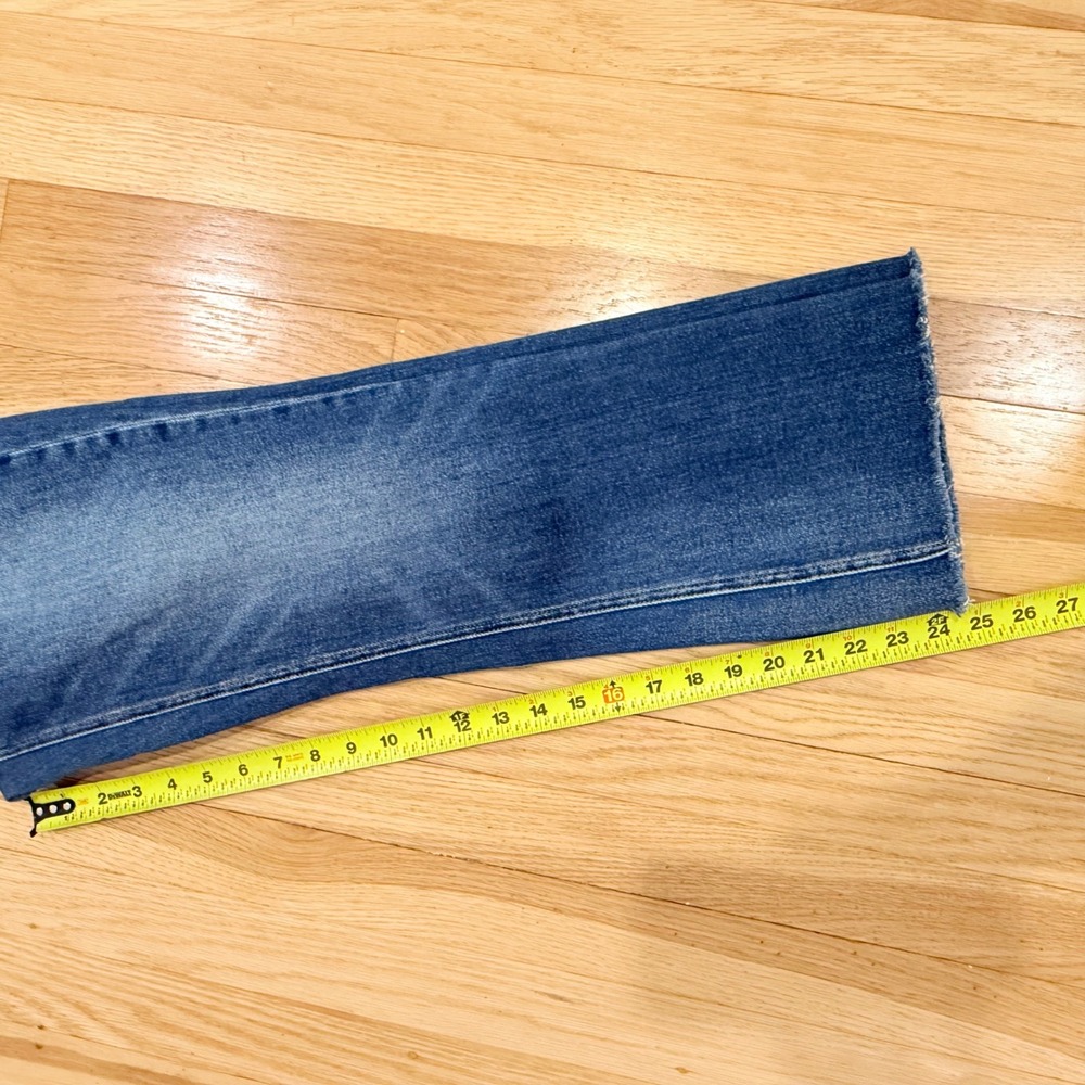 Womens Denim Jeans High Rise Cropped Bootcut Distressed Medium Wash Size 28 - Picture 4 of 11
